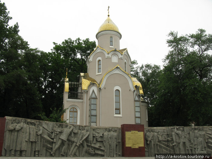 Церковь на набережной Владивосток, Россия