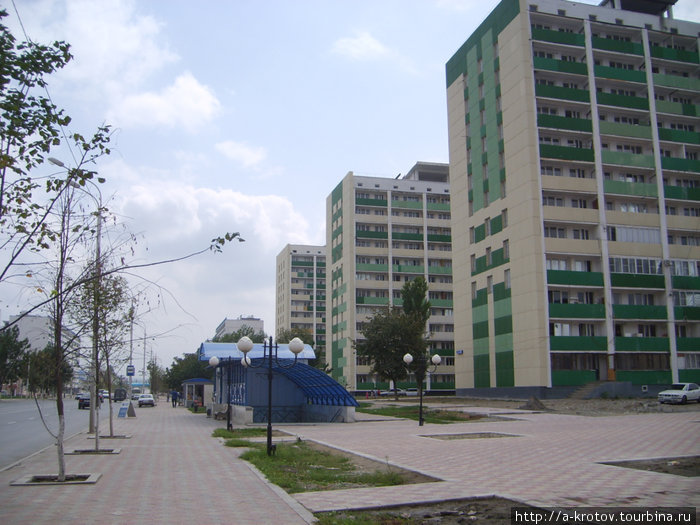 Грозный, столица Чечни, почти отремонтирован Грозный, Россия