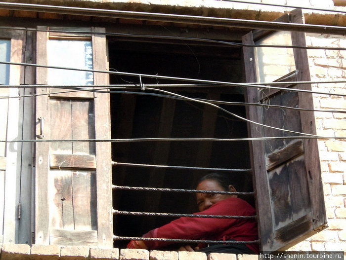 В окне Бхактапур, Непал