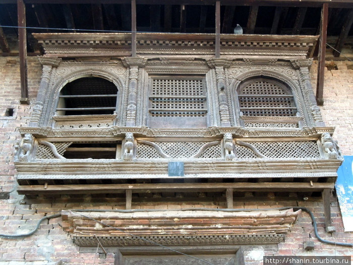 Деревянное окно Бхактапур, Непал