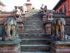 Храм со ступенями