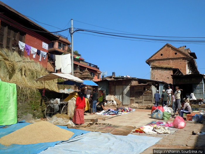 Сельские хлопоты горожан в Бхактапуре Бхактапур, Непал