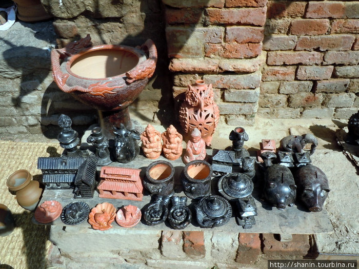 Сувениры из глины Бхактапур, Непал