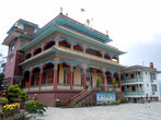 Храм на территории тибетского монастыря в Киртипуре