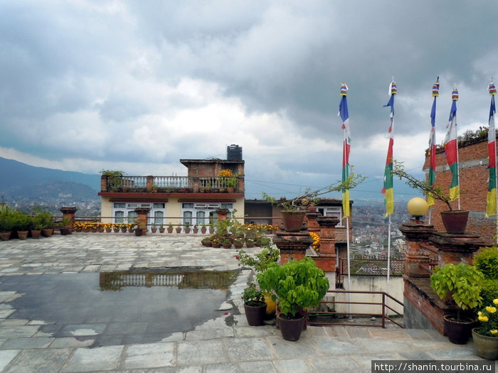 На территории тибетского монастыря в Киртипуре Киртипур, Непал