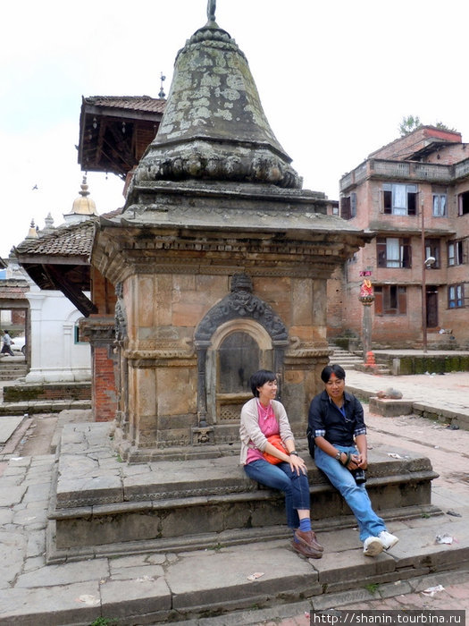 Паломники отдыхают Киртипур, Непал