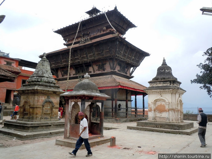 Пагода Киртипур, Непал