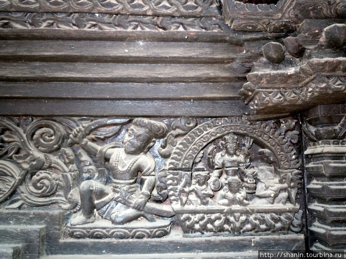 Деревянные украшения Киртипур, Непал