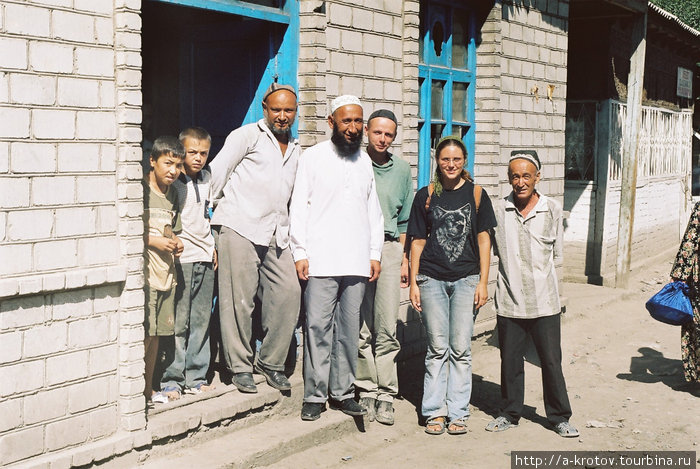 В пос.Араван вместе с религиозным человеком Ош, Киргизия