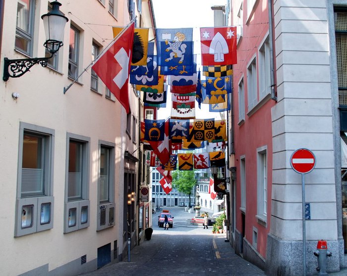Прогулка по самому большому городу Швейцарии