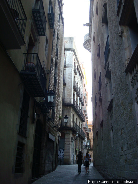 Улочки Старой Барселоны. Испания