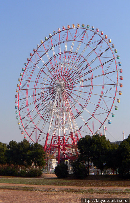 Колесо обозрения, одно из самых больших в мире Токио, Япония