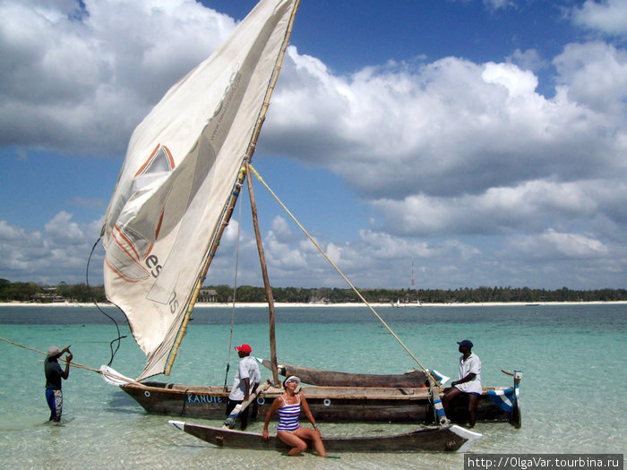Наперегонки с белыми парусами Момбаса, Кения