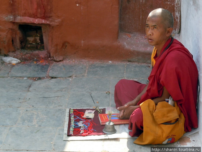 Святые, йоги и ряженые Непал