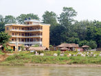 Отель в деревне Саураха