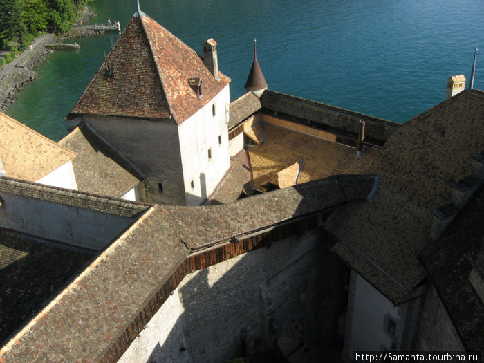 Шильонский замок - экстерьер Монтрё, Швейцария