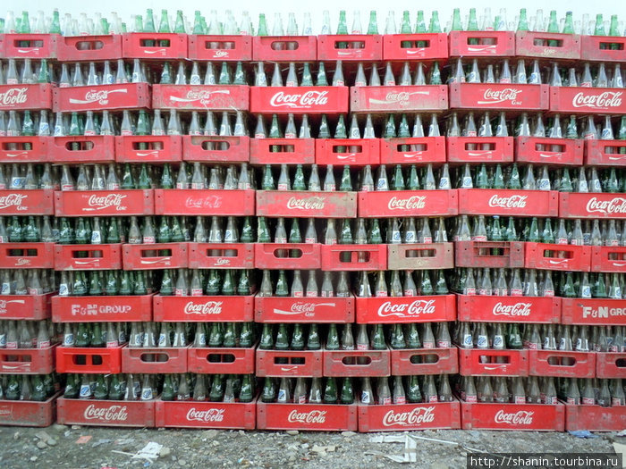 В Саурахе любят Кока-колу Зона Нараяни, Непал
