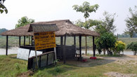 Ресторан на берегу реки в Саурахе