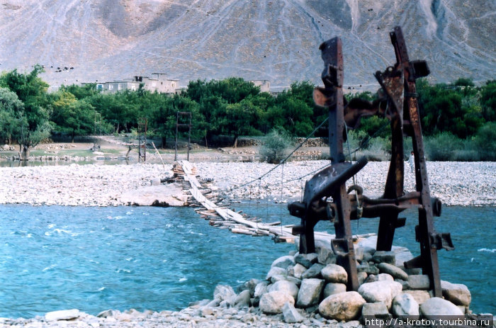 Панджшерское ущелье, гробница Ахмад Шах Масуда,... Базарак, Афганистан
