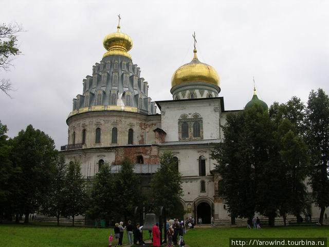 Новоиерусалимский мужской монастырь Новый Иерусалим (Истра), Россия