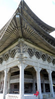Угол корейского храма
