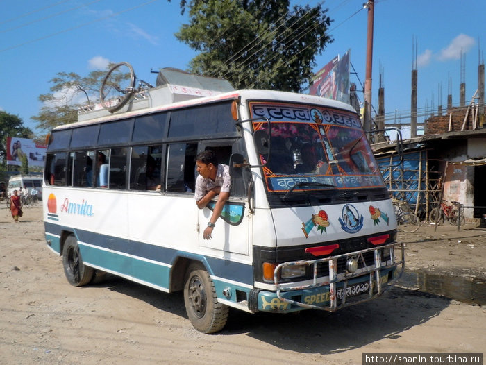 Автобус Лумбини, Непал