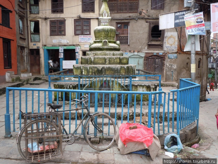 Уличная ступа Катманду, Непал