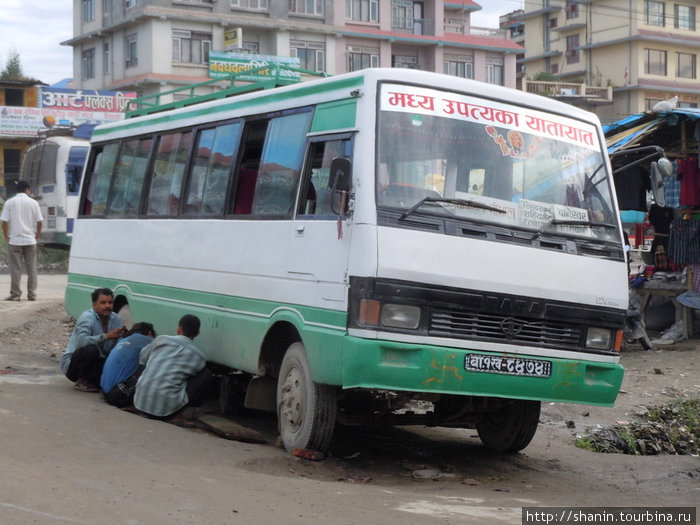Автобус Катманду, Непал