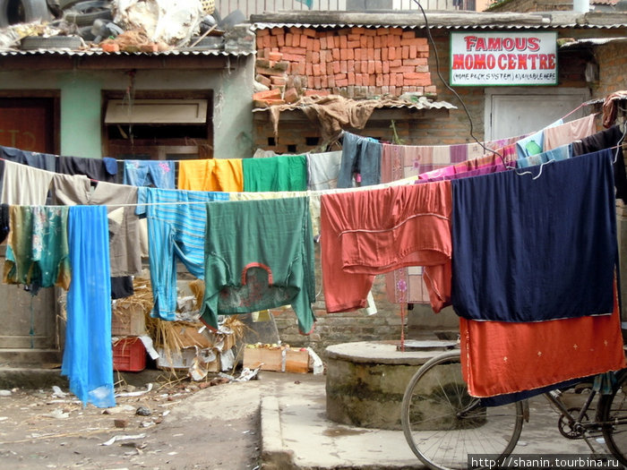 Сушится белье Катманду, Непал