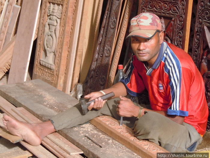 Столярная работа Катманду, Непал