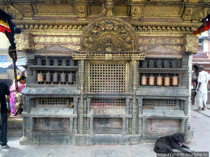 Храм у ступы Катманду, Непал