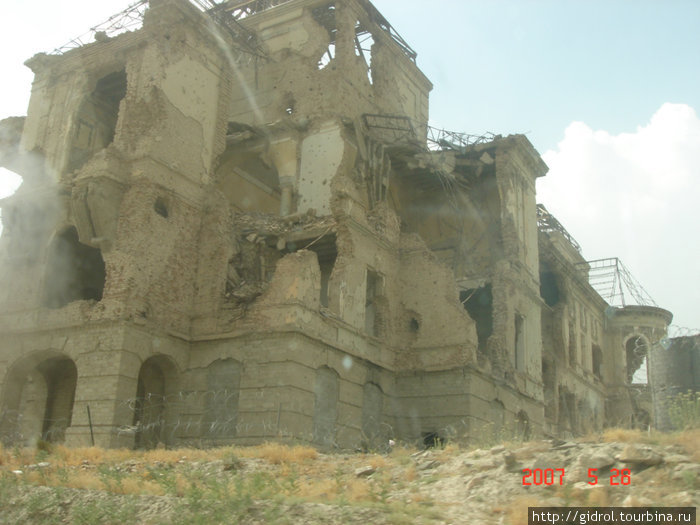 Руины дворца Амина. Кабул, Афганистан