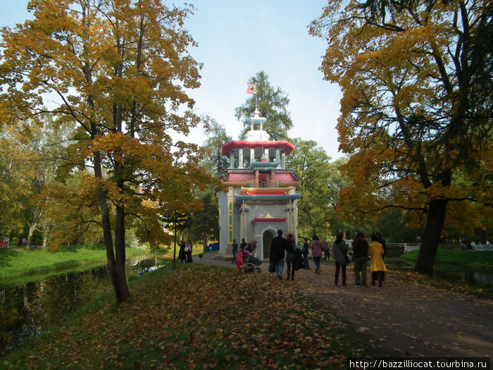Время листопада-повод для поездки в ЦарскоеСело ч2 Пушкин, Россия