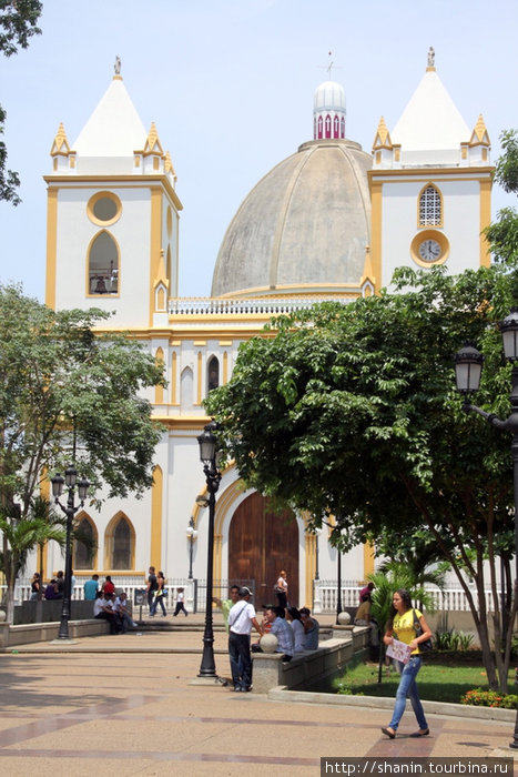 Кафедральный собор в Порламаре Порламар, Венесуэла