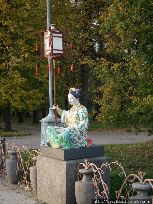 Время листопада-повод для поездки в ЦарскоеСело ч3 Пушкин, Россия