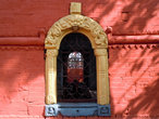 Дверь храма