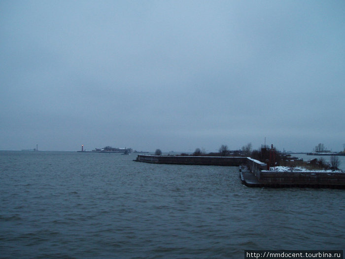 На пароме из Кронштадта Кронштадт, Россия