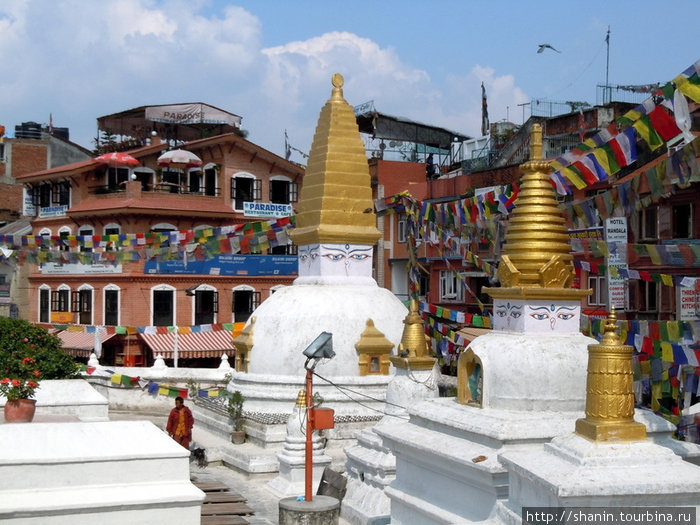 У ступы Буднатх Катманду, Непал
