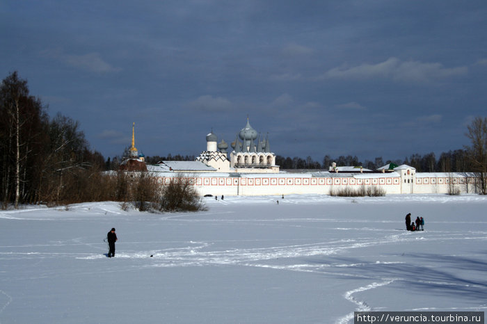 Тихвинский монастырь Санкт-Петербург и Ленинградская область, Россия