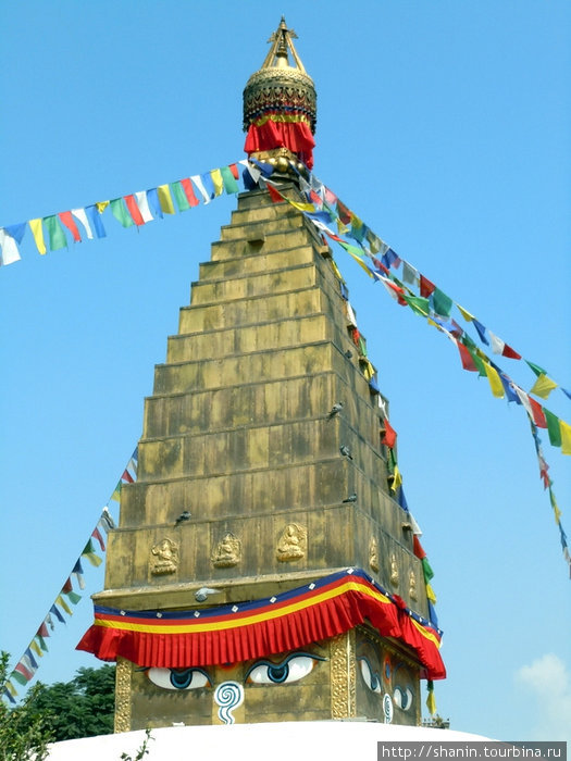 Вершина ступы Чабахил Катманду, Непал