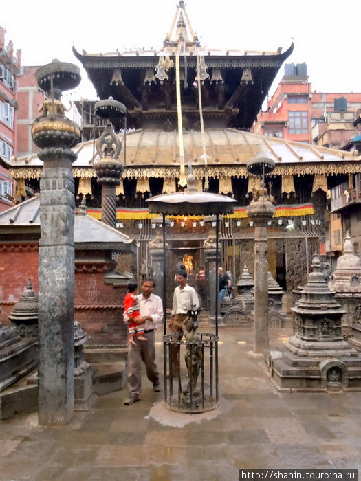 Храм Авалокитешвары Катманду, Непал