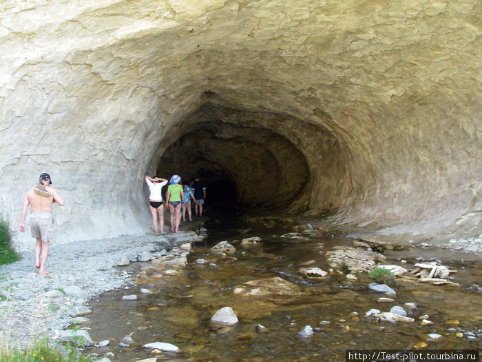 Пещера Cave Stream Франц-Джозеф, Новая Зеландия