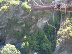 Родина тарзанки — Новая Зеландия. А начиналось всё с этого моста (мост Каварау)