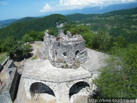 Крепость на Иверийской горе. Пицунда, Абхазия
