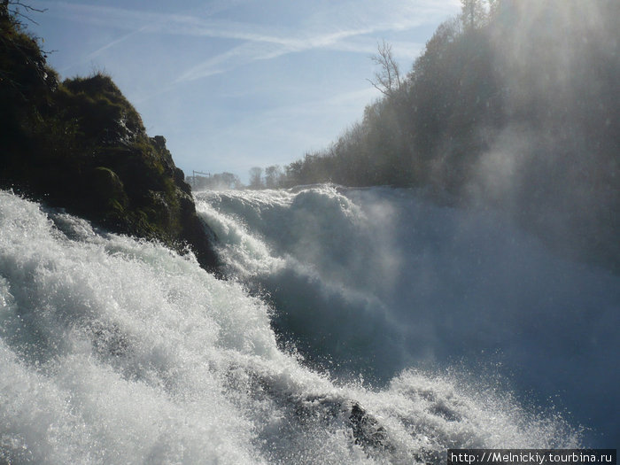 Рейнский водопад в Шаффгаузене Шаффхаузен, Швейцария