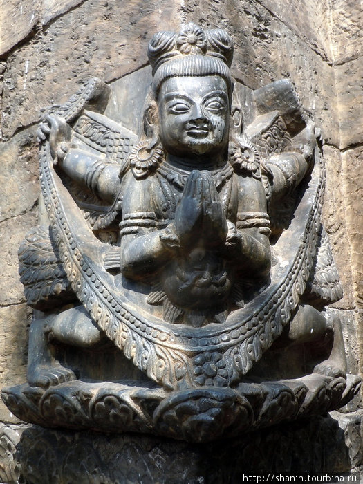 Украшение на углу храма Шивы Катманду, Непал