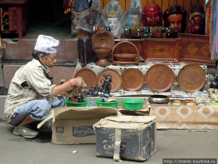 Уличный торговец Катманду, Непал