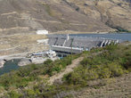 Гидроэлектростанция на реке Клузе, снабжающая электричеством весь виноградарский район Южного острова