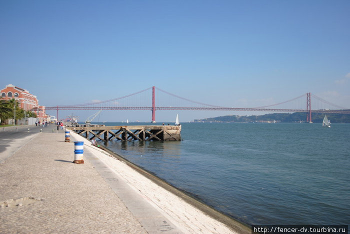 Португальские Золотые Ворота Лиссабон, Португалия