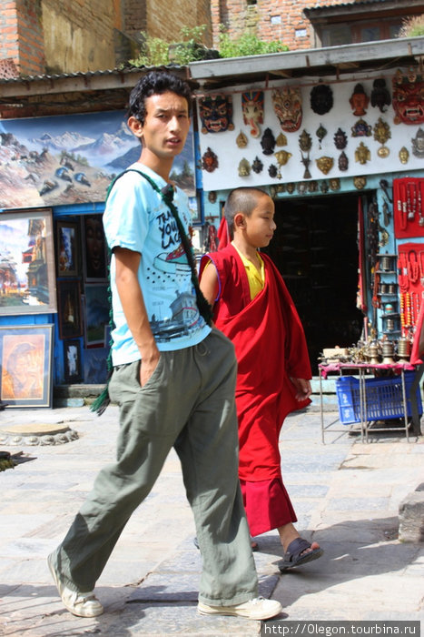 Как отличить монаха от ряженного Непал